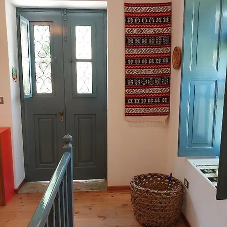 Casa Irene Est 1880 * Strapouries