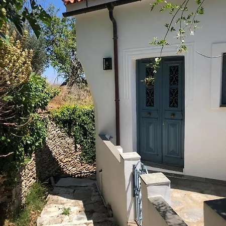 Holiday home Casa Irene Est 1880 Strapouries